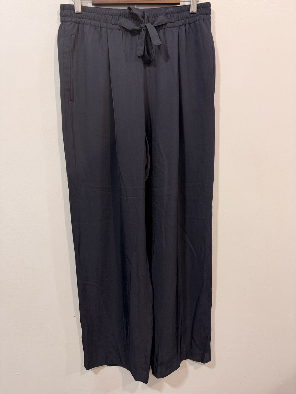 Vince Wide Leg Drawstring Pants in Black